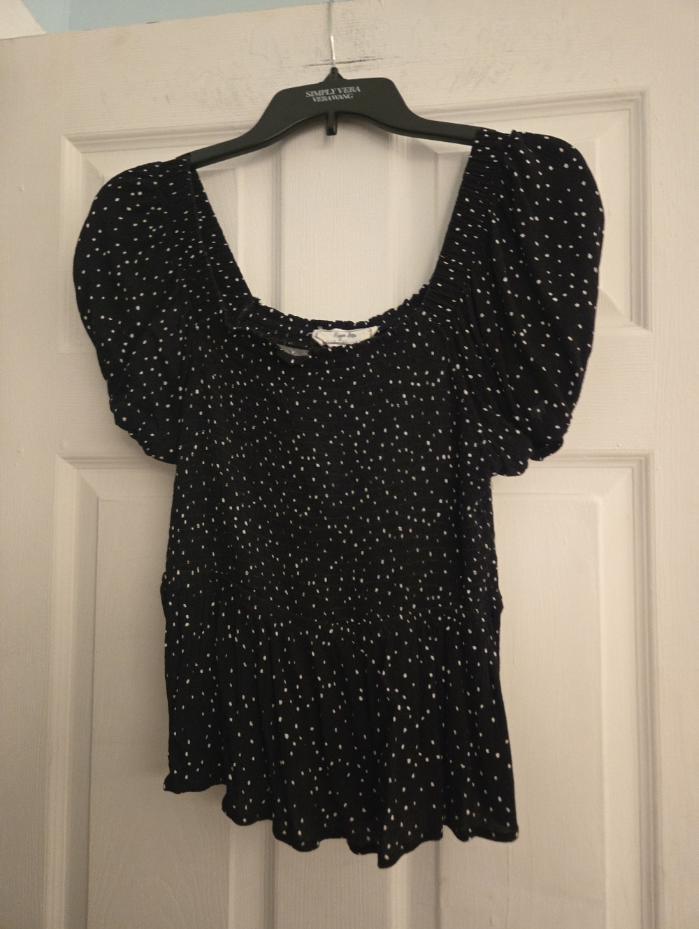 Stretchy Elastic Cropped Polka Dot Black And White Puff Sleeve Top